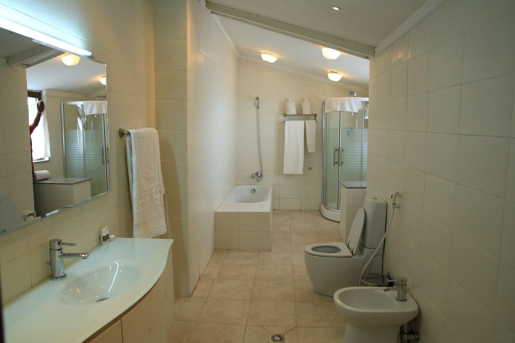 Reliance Hotel Apartment Addisz-Abeba Kültér fotó